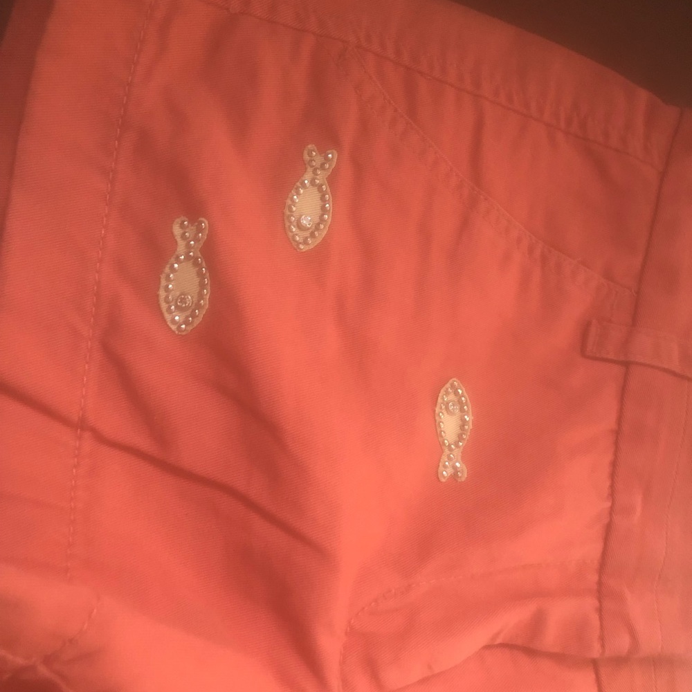 J Crew women’s salmon color shorts with fish